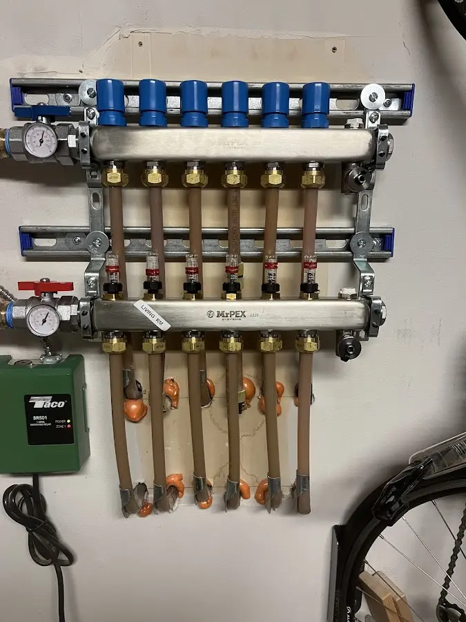 Plumber performing Leak Detection at a residential property in El Paso de Robles (Paso Robles)